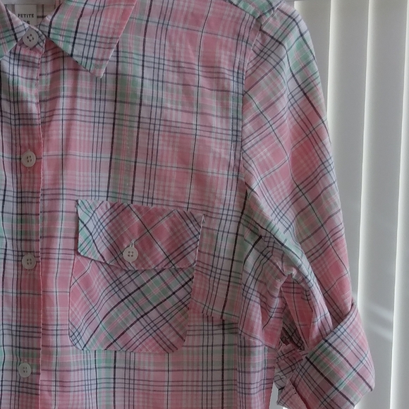 Croft & Barrow Pink Plaid Button Down Small Petite NWT - Picture 7 of 10